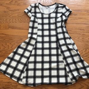 Black and white dress